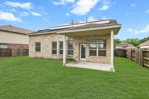 702 S Galley Drive Crosby TX 77532