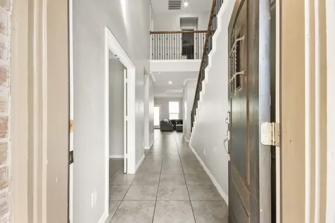 702 S Galley Drive Crosby TX 77532
