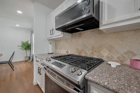 8057 Ridgeview Drive Houston TX 77055