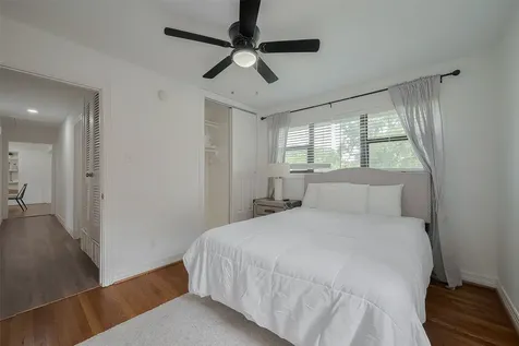 8057 Ridgeview Drive Houston TX 77055