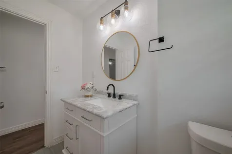 8057 Ridgeview Drive Houston TX 77055
