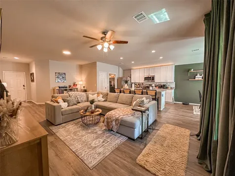 9961 Spring Creek Road Cleveland TX 77327