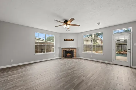 6931 Royal Knoll Court Pasadena TX 77505