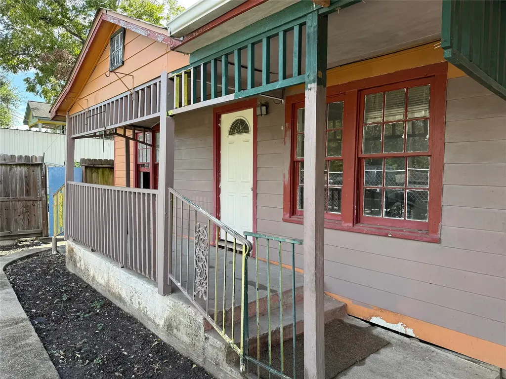 7952 Cinderella Street Houston TX 77028