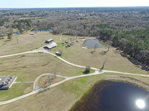 684 Hooks Road Corrigan TX 75939