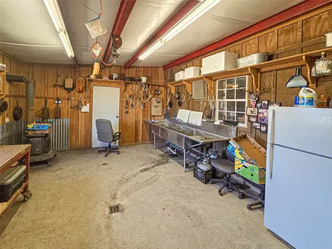 684 Hooks Road Corrigan TX 75939