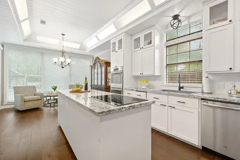901 Longmire Road 56 Conroe TX 77304