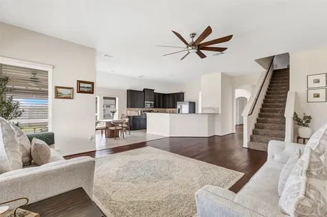 9518 Wincrest Drive Mont Belvieu TX 77523