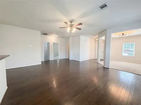1038 Cash Street Alvin TX 77511