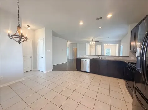 1038 Cash Street Alvin TX 77511