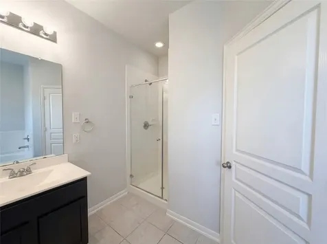 1038 Cash Street Alvin TX 77511