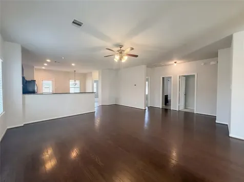 1038 Cash Street Alvin TX 77511