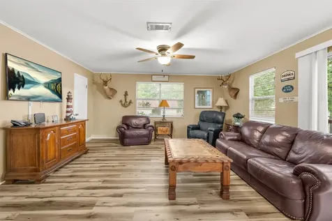 439 Lakeview Harbor Onalaska TX 77360