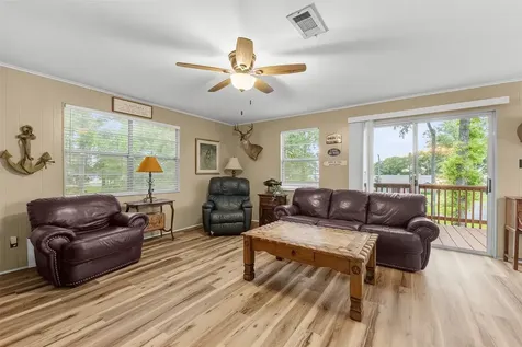 439 Lakeview Harbor Onalaska TX 77360
