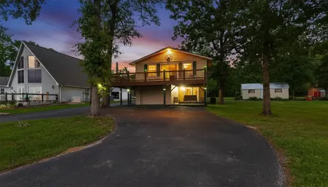 439 Lakeview Harbor Onalaska TX 77360