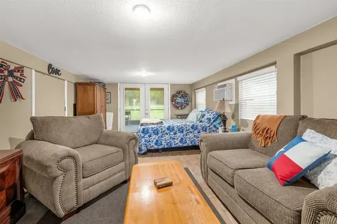 439 Lakeview Harbor Onalaska TX 77360