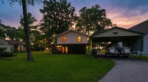 439 Lakeview Harbor Onalaska TX 77360