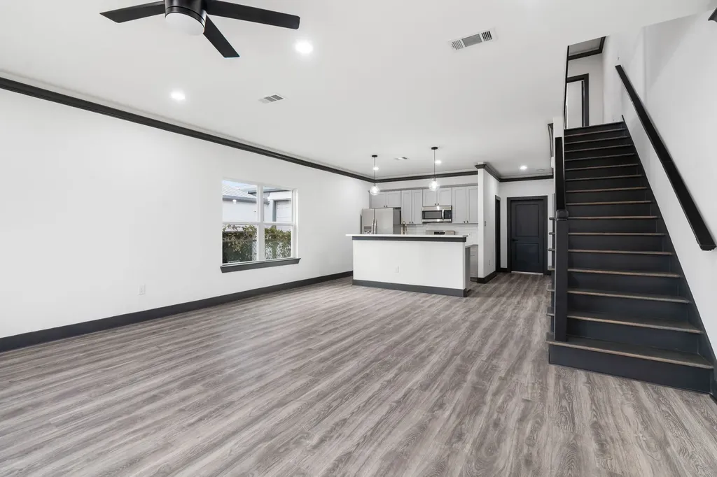 913 Panama Boulevard Houston TX 77009