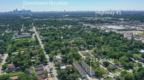 238 Julia Street E Houston TX 77022