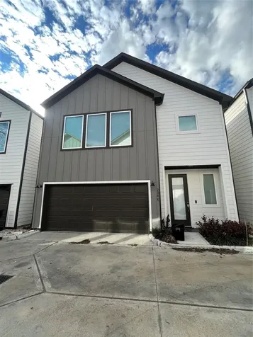238 Julia Street E Houston TX 77022