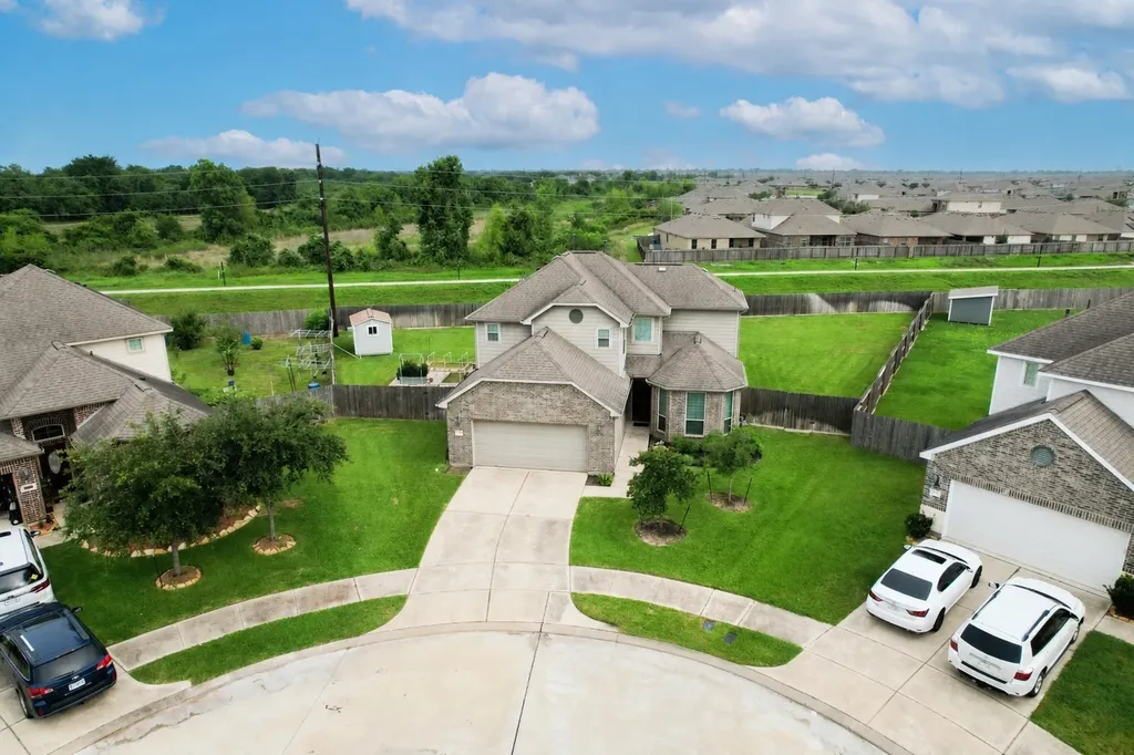 2302 Shannon Court Missouri City TX 77459