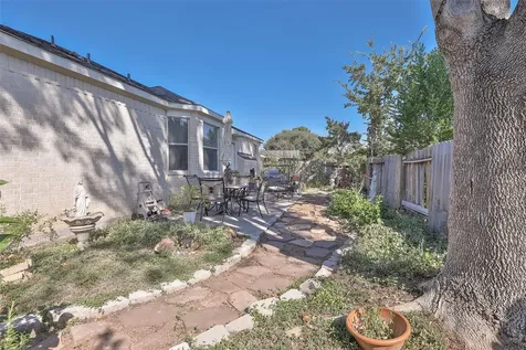 218 River Briar Lane Richmond TX 77406