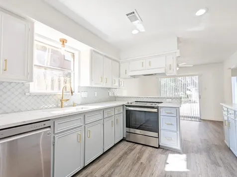 2706 Oakmont Lane Missouri City TX 77459