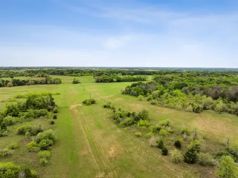 4822 Fm 1624 Lexington TX 78947