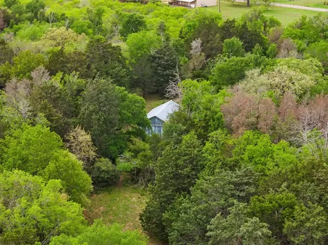 4822 Fm 1624 Lexington TX 78947