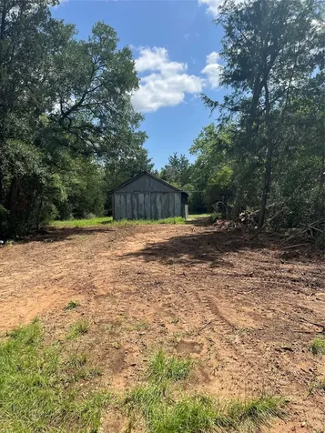 4822 Fm 1624 Lexington TX 78947