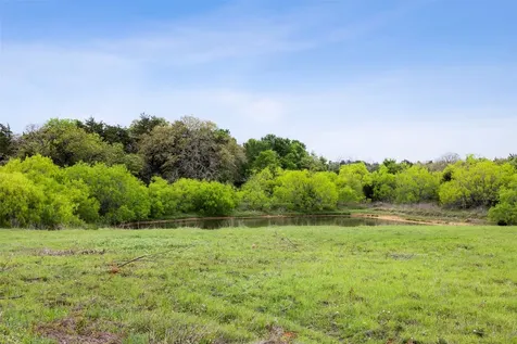 4822 Fm 1624 Lexington TX 78947