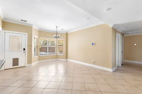 6 Hillcrest Street Dayton TX 77535
