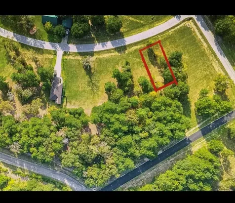 5 Lakecrest Lane Huntsville TX 77340