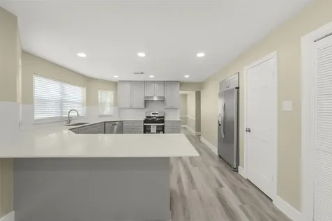 4138 Club Valley Drive Houston TX 77082