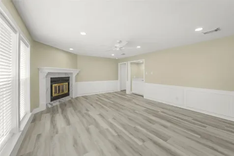 4138 Club Valley Drive Houston TX 77082