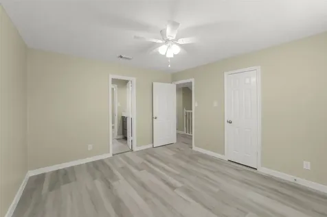 4138 Club Valley Drive Houston TX 77082