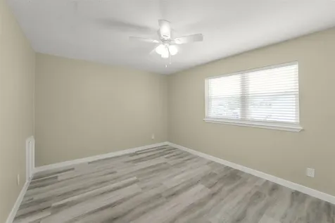 4138 Club Valley Drive Houston TX 77082