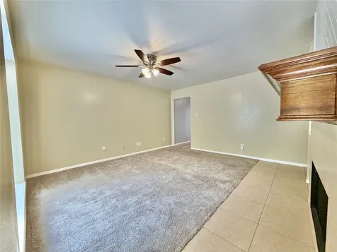 2103 Place Rebecca Lane D10 Houston TX 77090
