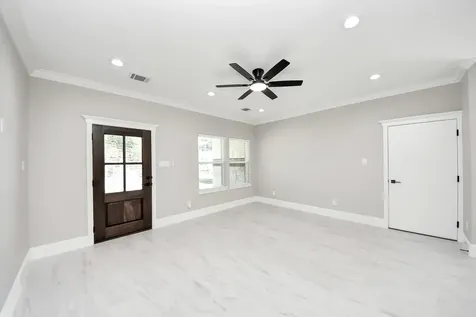 608 Miriam Street Baytown TX 77520
