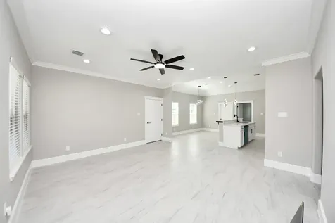 608 Miriam Street Baytown TX 77520