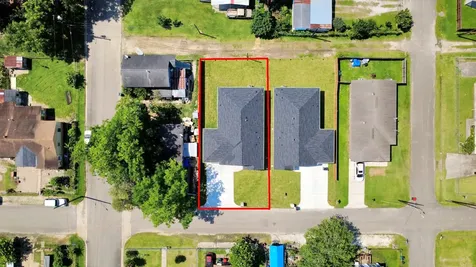 608 Miriam Street Baytown TX 77520
