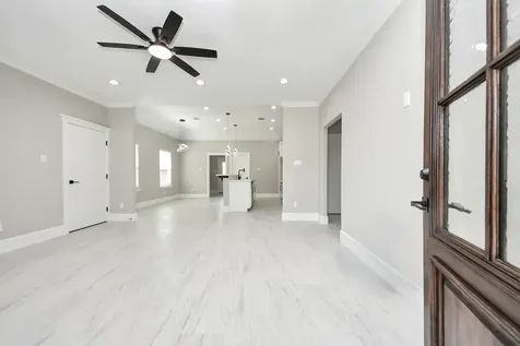 608 Miriam Street Baytown TX 77520
