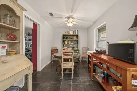 5326 Redstart Street Houston TX 77096