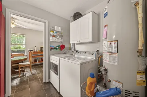5326 Redstart Street Houston TX 77096