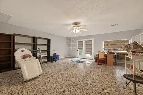 5326 Redstart Street Houston TX 77096