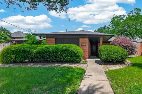 5326 Redstart Street Houston TX 77096