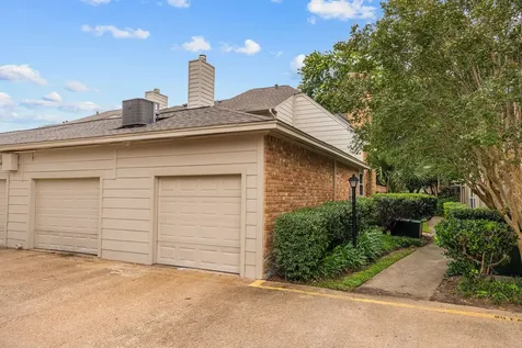 727 Bunker Hill Road 26 Houston TX 77024
