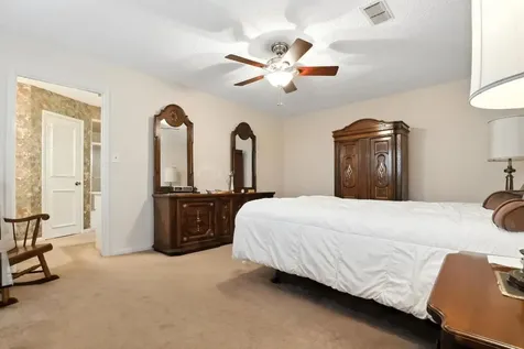 2910 Riata Lane Houston TX 77043