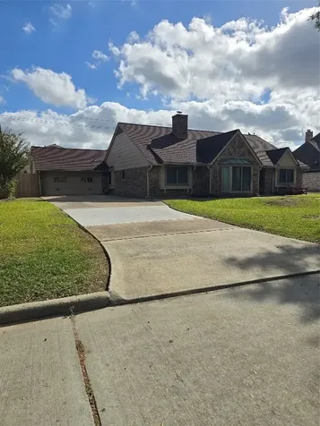 2910 Riata Lane Houston TX 77043
