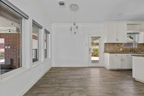 3114 W Autumn Run Circle Sugar Land TX 77479